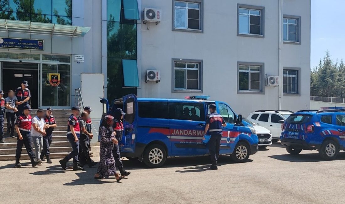 Gaziantep’te jandarma ekipleri tarafından gerçekleştirilen operasyonda, yasadışı yollarla ülkeye giriş