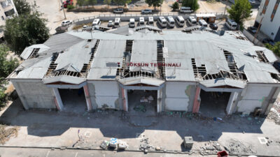 Büyükşehir Belediyesi, depremde büyük hasar alan Göksun ve Elbistan terminallerini