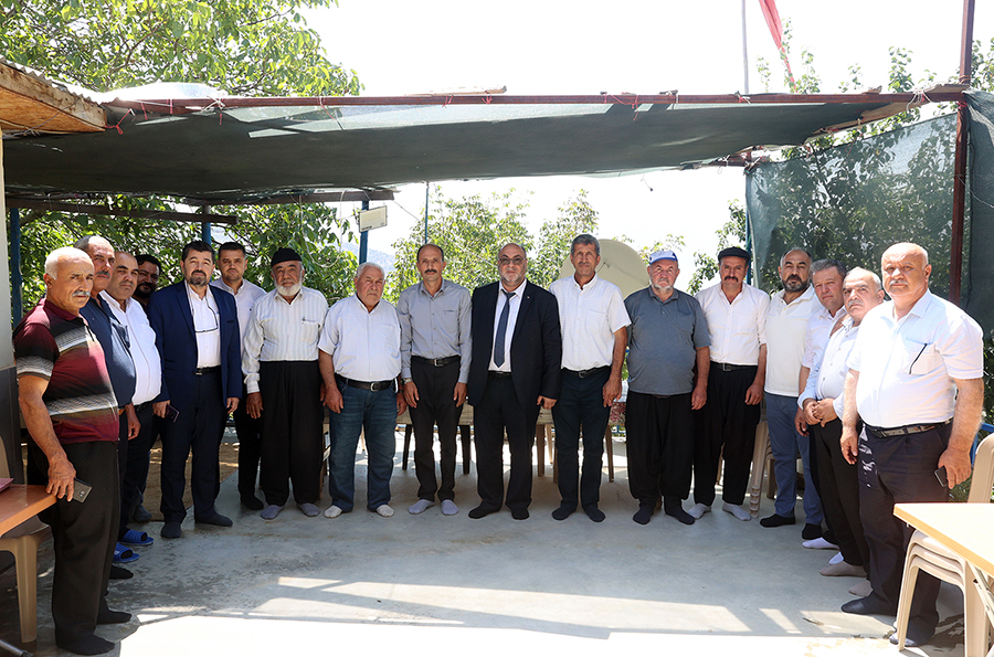 Dulkadiroğlu Belediye Başkanı Mehmet Akpınar, Boyalı Güreş Sahası’nda incelemelerde bulunarak