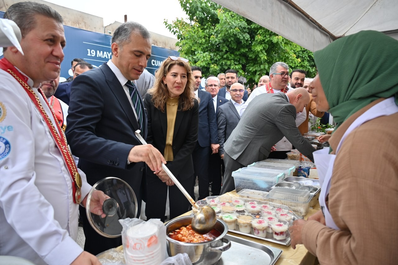 Osmaniye’de meydana gelen yıkıcı depremlerin ardından yapılan seçimler sonrası başkanlık