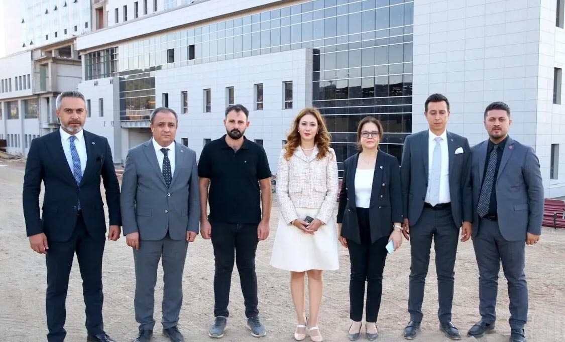 MHP Kahramanmaraş Milletvekili Zuhal Karakoç Dora, Dulkadiroğlu ilçesi Ferhuş Mahallesi’nde