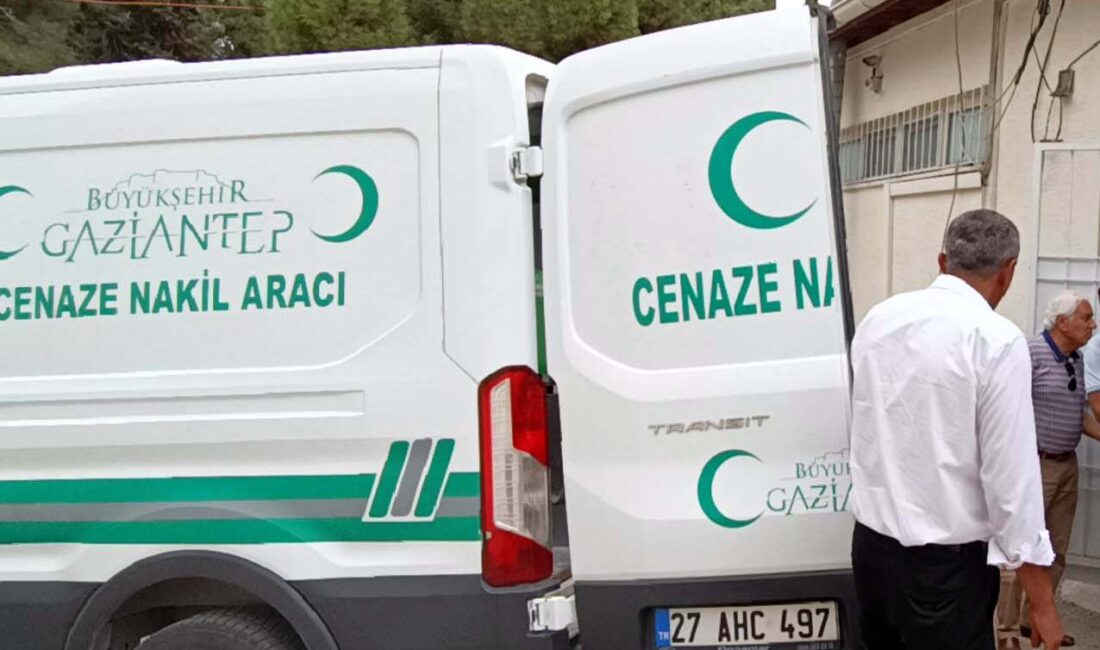 Gaziantep’te meydana gelen kazada, tünel duvarına çarpan motosikletin sürücüsü 23