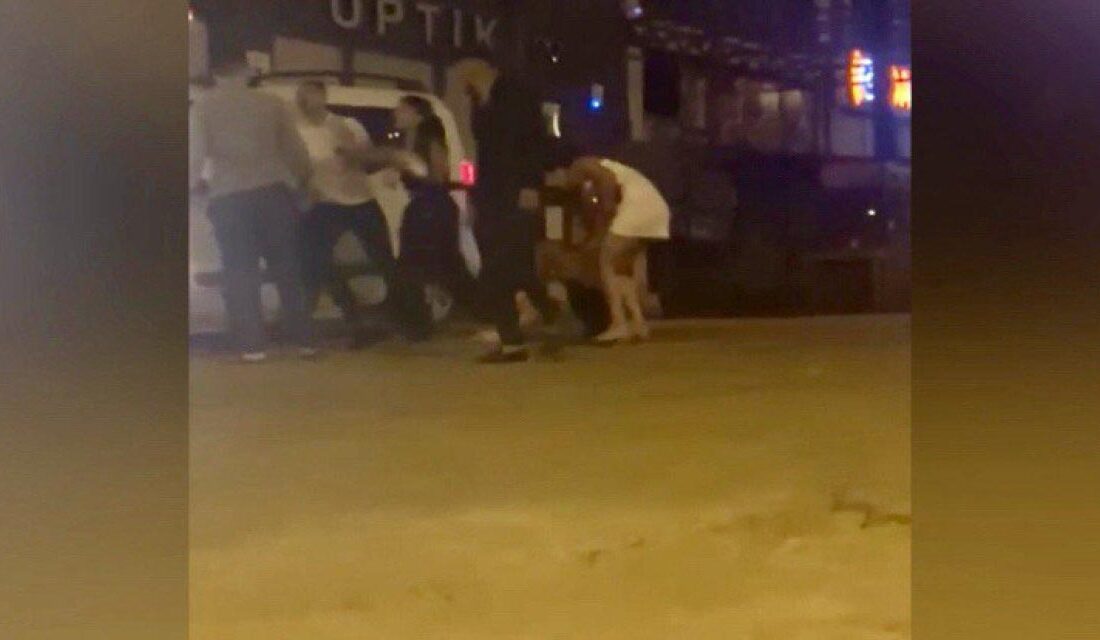 Kahramanmaraş’ta alkollü oldukları iddia edilen bayan grubu, önce bir kişiye