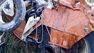 Kahramanmaraş’ın Afşin ilçesinde yönetimindeki traktörü ile uçuruma yuvarlanan sürücü hayatını
