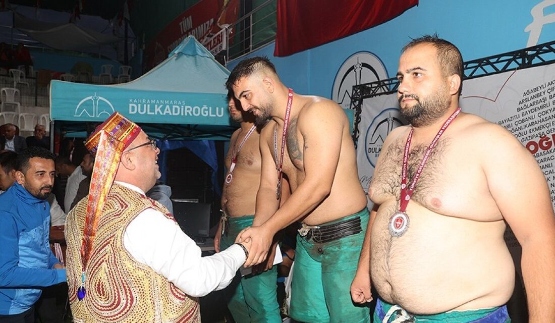 Dulkadiroğlu Belediyesi ve Türkiye Geleneksel Güreşler Federasyonu iş birliğinde düzenlenen