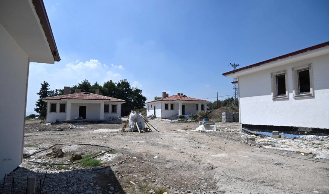 Osmaniye Valisi Dr. Erdinç Yılmaz, Dervişli Köyümüzde yapımı devam eden