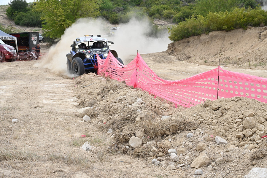 Kadirli Kaymakamlığı, Kadirli Belediyesi, Kadirli Offroad Spor Kulübü ve Spor