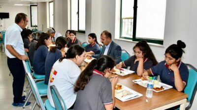 Kadirli Kaymakamı Erdinç Dolu, Ahmet Topaloğlu Mesleki ve Teknik Anadolu