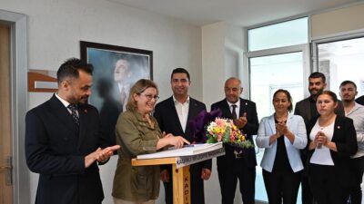 CHP Kadın Kolları Genel Başkanı ve Osmaniye Milletvekili Asu Kaya,
