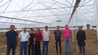 OSMANİYE’nin Bahçe İlçesinde genç çiftçi Tuba Canöz, İl Tarım ve