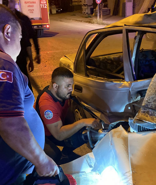 Kadirli’de gece meydana gelen kazada 3 kişi yaralandı. Kamil Kara
