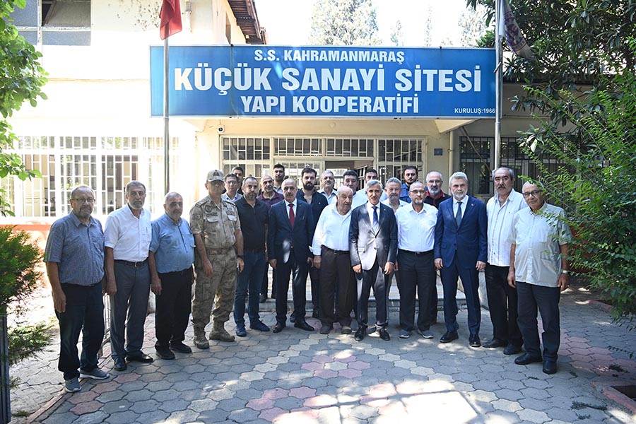 Küçük Sanayi Sitesi Yapı Kooperatifi’ni ziyaret ederek yönetim kurulu üyeleriyle