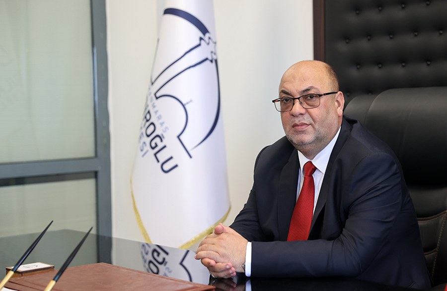 Dulkadiroğlu ilçesindeki çiftçileri destekleyecek projeleri bir bir hayata geçireceklerini dile