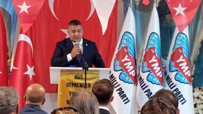 Kahramanmaraş’ta Yerli ve Milli Parti Lideri Teoman Mutlu büyük bir