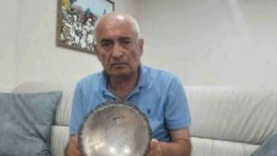 Türk edebiyatının önemli simalarından Yaşar Kemal’in, 1955 yılında kazandığı Türkiye
