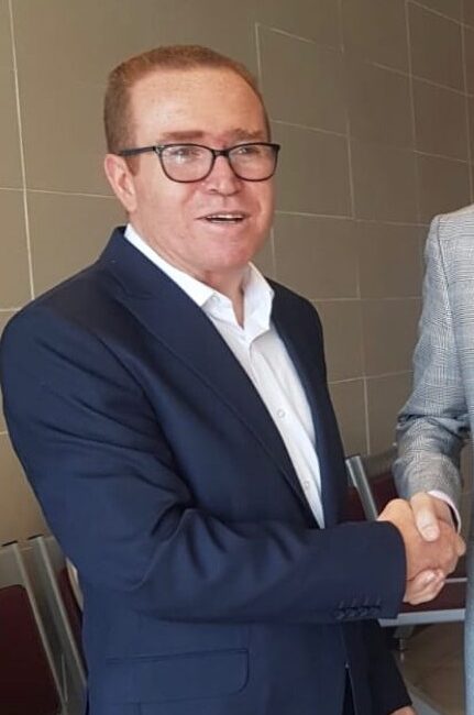 Öğretmen Yüksel Yalçınkaya, Kayseri’de FETÖ/PDY soruşturması kapsamında meslekten ihraç edilip