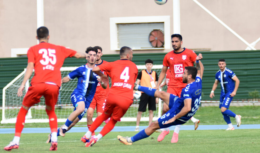 Erciyes 38 FK, Sebat Gençlikspor’u ağırladığı maçta 1-1 berabere kaldı.