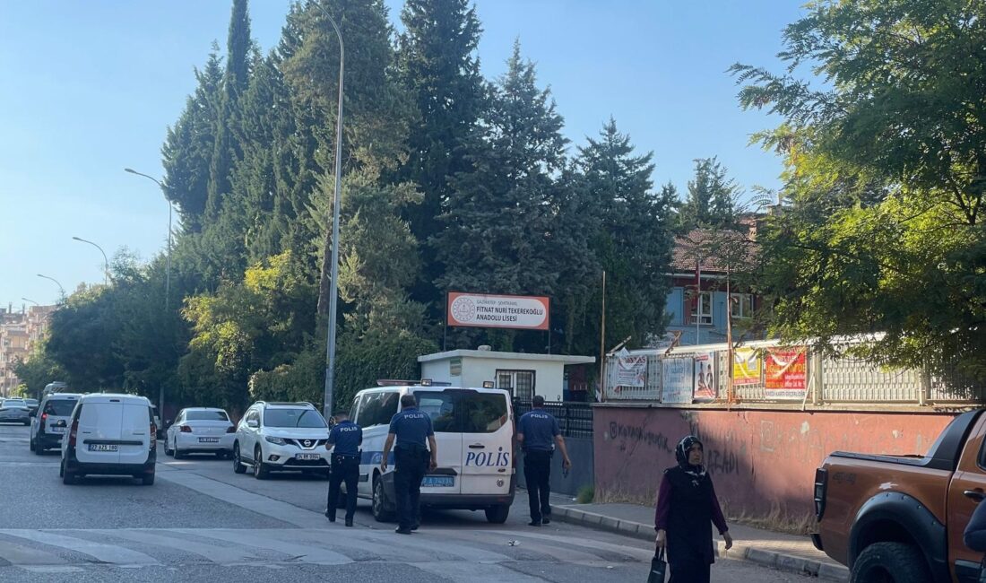 Gaziantep’te bir lisede öğrenciler arasında çıkan kavgada 12. sınıf öğrencisi