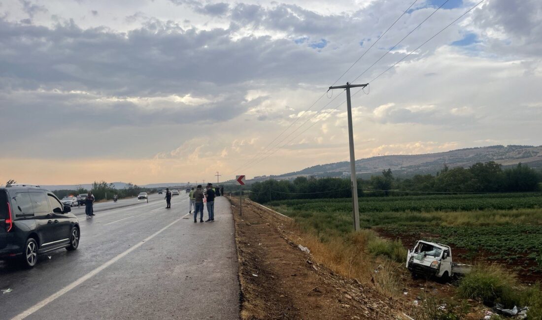 GAZİANTEP’te meydana gelen trafik kazasında tarım işçilerini taşıyan kamyonet ile