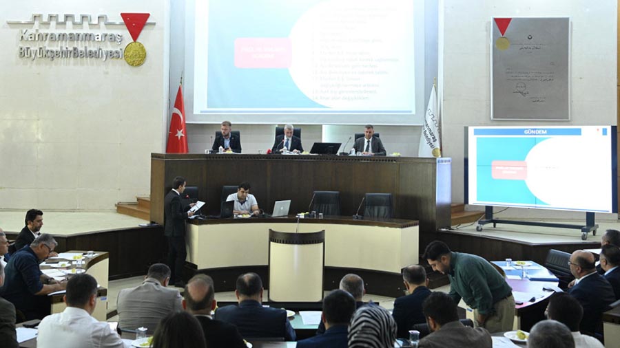 Büyükşehir Belediyesinde Eylül ayı Olağan Meclisi Toplantısı gerçekleştirildi. Başkan Fırat