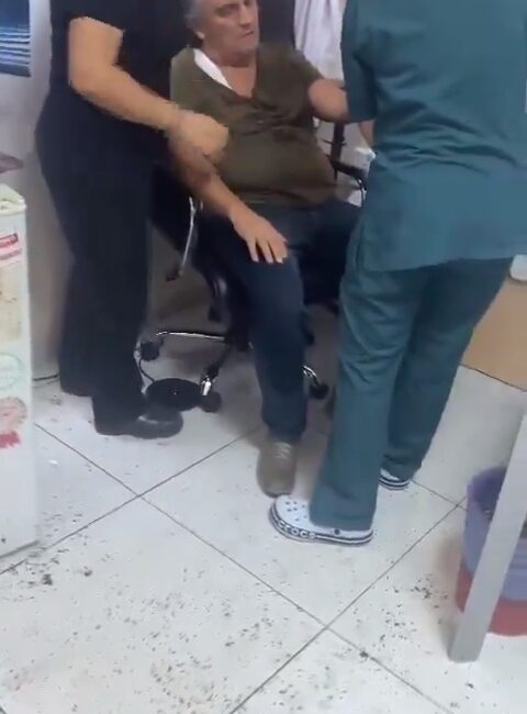 Adana’da bir hasta, işe giriş raporu almak için gittiği aile