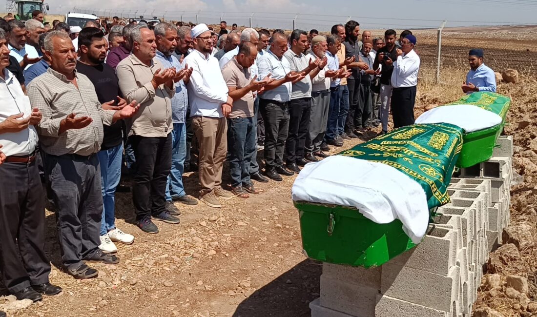 Kamyonun altına giren otomobilde hayatını kaybeden Esma (11) ve Zeynep