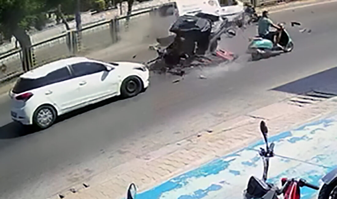 Adana’da motosiklet kazası meydana geldi, kaza sonucu yaşlı bir sürücü