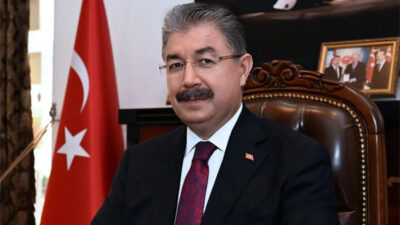 Osmaniye Valisi Dr. Erdinç Yılmaz, 2024 yılı Ağustos ayında Polis