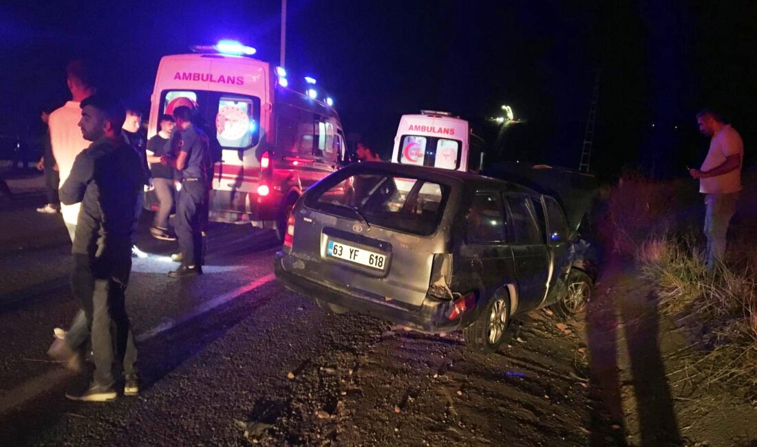 KAHTA (Adıyaman), – ADIYAMAN’ın Kahta ilçesinde, iki otomobilin çarpıştığı kazada,