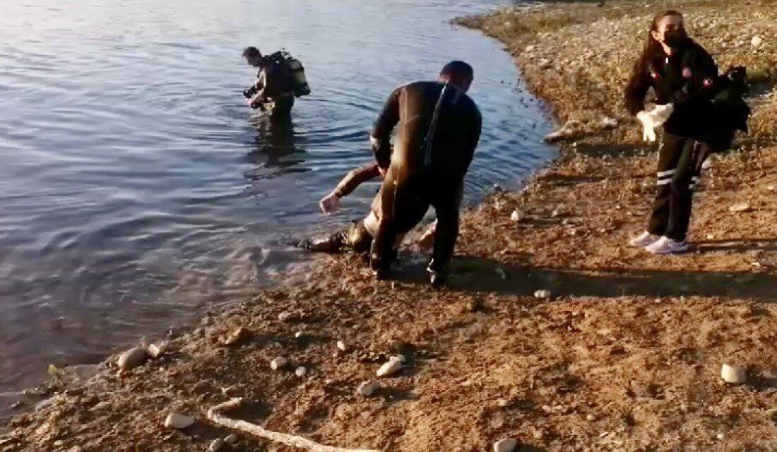 Kahramanmaraş’ın Onikişubat ilçesinde Sır Barajı göletine düşen otomobilin sürücüsü yaşamını