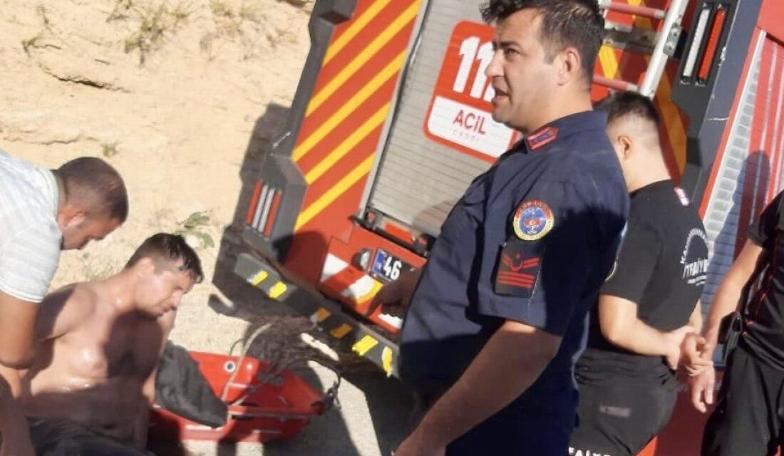 Kahramanmaraş’ta dereye düşen vatandaş itfaiye ekiplerince son anda kurtarıldı.