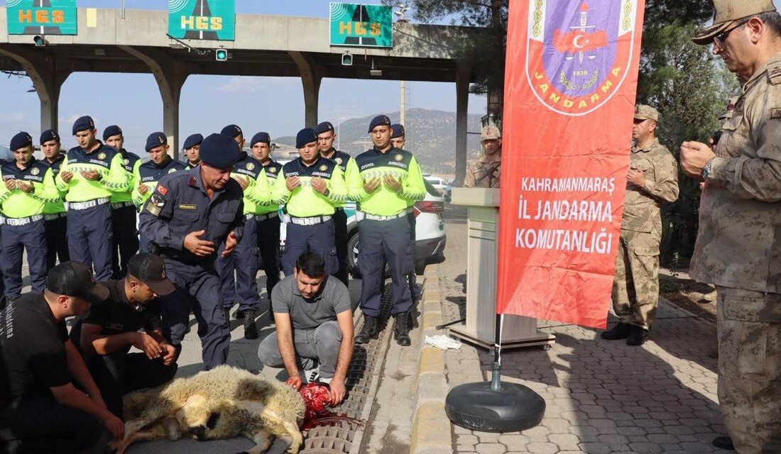 Kahramanmaraş Otoyol Jandarma Komutanlığı, düzenlenen törenle, trafik açısından polis sorumluluk
