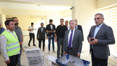 Kahramanmaraş Valisi Mükerrem Ünlüer, KYK’ya devredilen ve Kız Öğrenci Yurdu