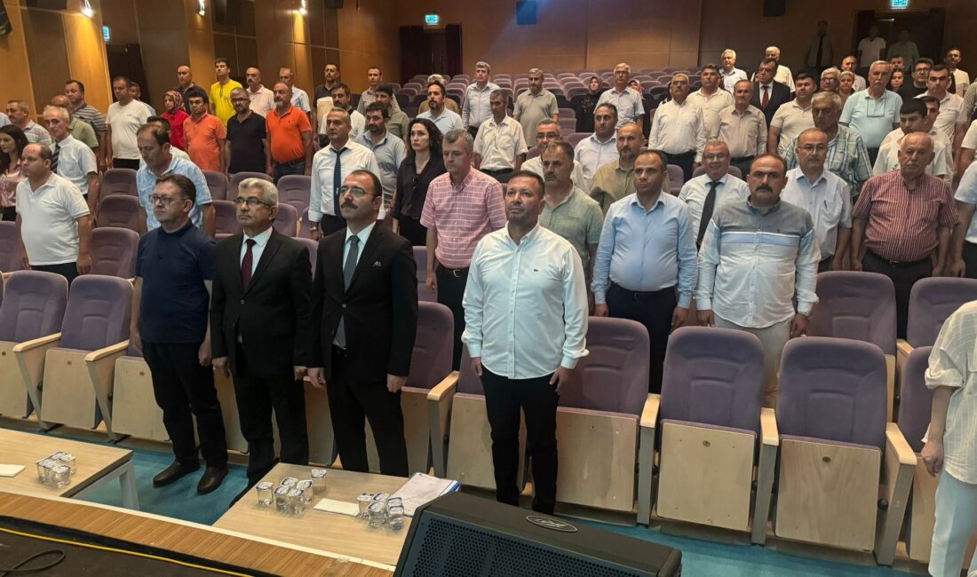 Kadirli ilçesinde “Kadirli Okuyor” projesi tanıtım toplantısı İlçe Kaymakamı Erdinç