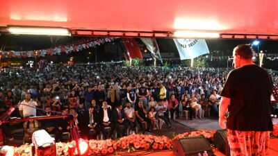 Kadirli Belediyesi tarafından kültür ve sanat etkinlikleri kapsamında düzenlenen Mustafa