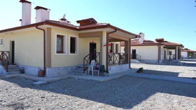 Kadirli ilçesinde Toplu Konut İdaresi Başkanlığınca (TOKİ) inşa edilen köy