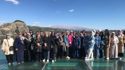 Büyükşehir Belediyesinin Kadınlarla Baş Başa Doğa Gezileri birbirinden eğlenceli ziyaretlerle