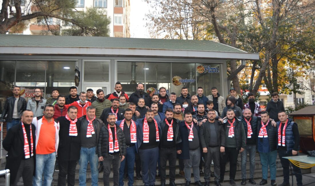 Kahramanmaraş Edeler Taraftarlar Derneği Başkanı Halil Yaman, Cumhuriyet Halk Partisi