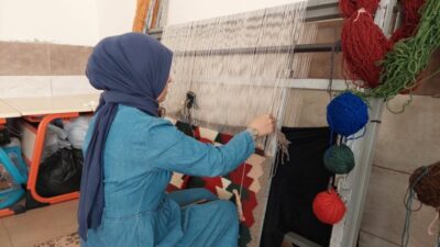 Üç ay kadar önce kurulan Toprakkale Kilim Kooperatifi’nde yüzyıllardır aynı