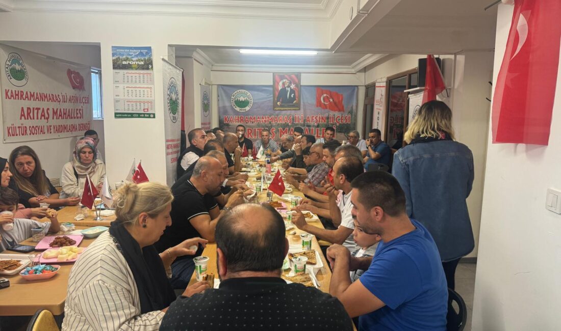Arıtaşlılar Dernek Başkanı Fadime Dağlı Atak ve Yönetim Kurulu Üyeleri
