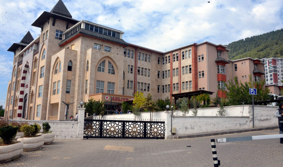 Ömer KOÇ/ KAHRAMANMARAŞ, – KAHRAMANMARAŞ’ta, depremde yıkılarak 80 kişinin yaşamını