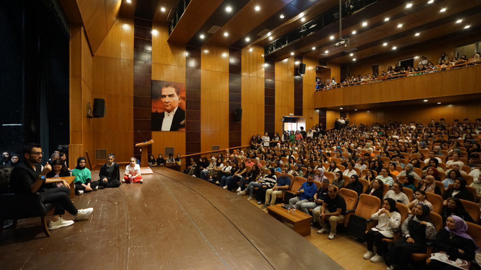 Büyükşehir Belediyesi, özellikle sınavlara hazırlık sürecindeki gençlerin büyük bir ilgiyle