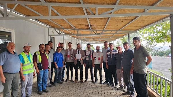 Kahramanmaraş’ta HAK-İŞ tarafından düzenlenen basın açıklamasında, İsrail’in Gazze’de gerçekleştirdiği soykırımın