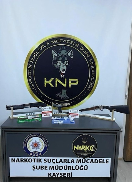 KAYSERİ, – KAYSERİ’de, polis ekipleri tarafından gerçekleştirilen uyuşturucu operasyonunda 8