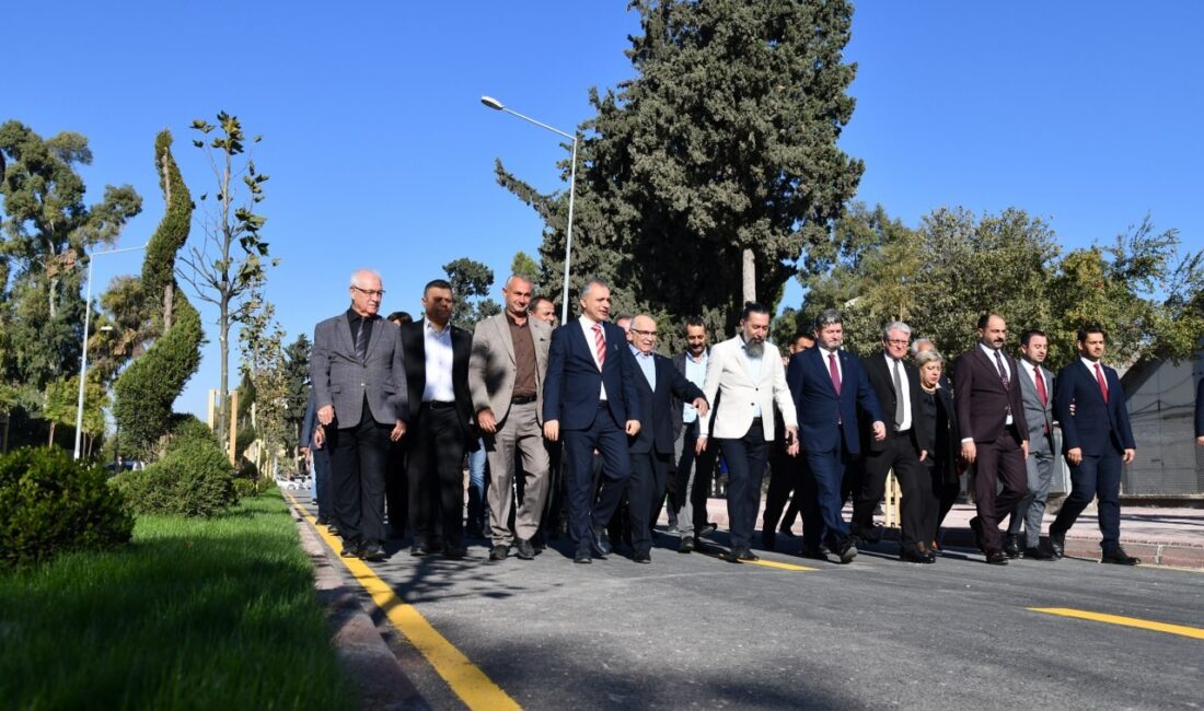 Osmaniye Belediyesi tarafından asfalt yol konforuna kavuşturulan Hasan Çenet (İstasyon)