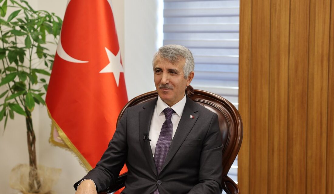 Kahramanmaraş Valisi Mükerrem Ünlüer, Kahramanmaraş genelinde yaşanan yoğun kar yağışı,