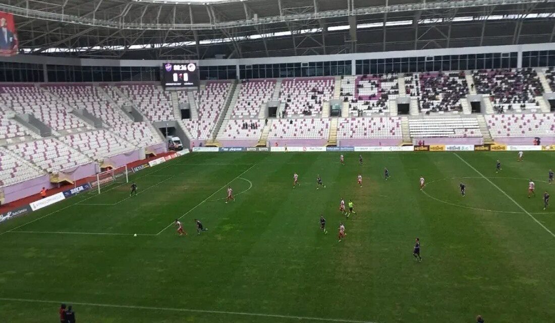 Nesine 3. Lig 4. Grup’ta şampiyonluk mücadelesi veren Kahramanmaraş İstiklalspor,