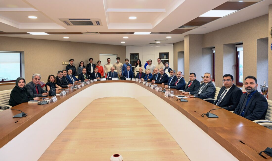 Ulusal düzeyde stratejik iş birlikleri kurarak, sanayi ve teknoloji alanına