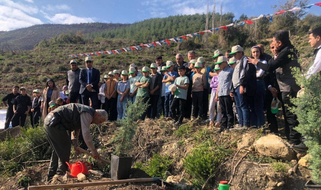 Osmaniye’nin Sumbas ilçesinde, 11 Kasım Milli Ağaçlandırma Günü kapsamında anlamlı