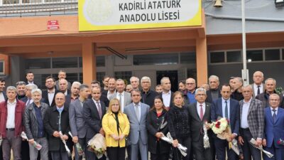 Ak parti Kadirli ilçe başkanı Hacı Mustafa Gök,24 Kasım Öğretmenler